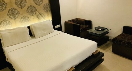 Hotel Galaxy Room Type - Superior Room