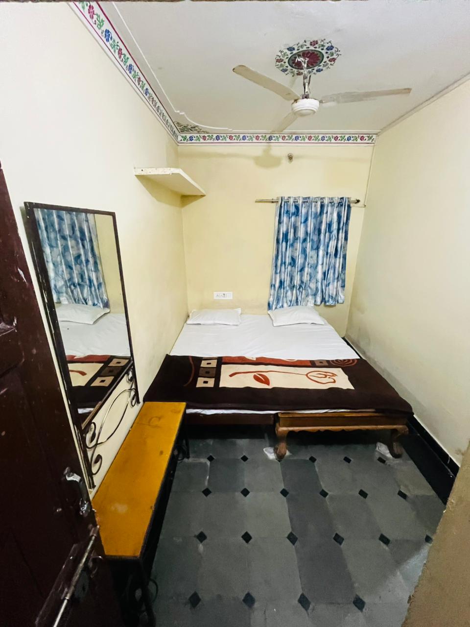 Heritage Haveli | Rooms in a Homestay - Tap to explore photos