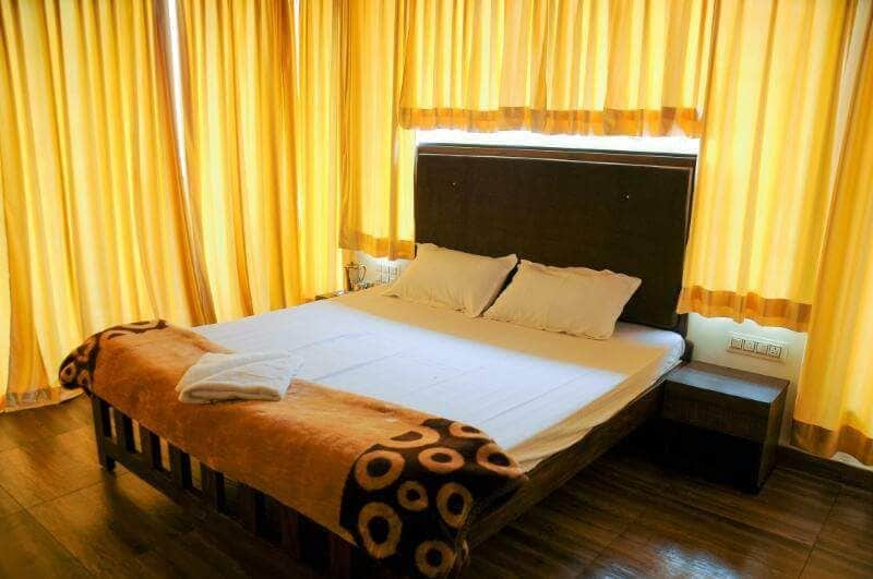 Mellows Homestay | Rooms & Wi-Fi - Tap to explore photos