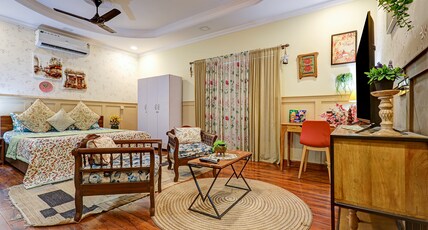 FabHotel Galleria Stayz Room Type - Deluxe Room FabHotel Galleria Stayz Room Type - Deluxe Room