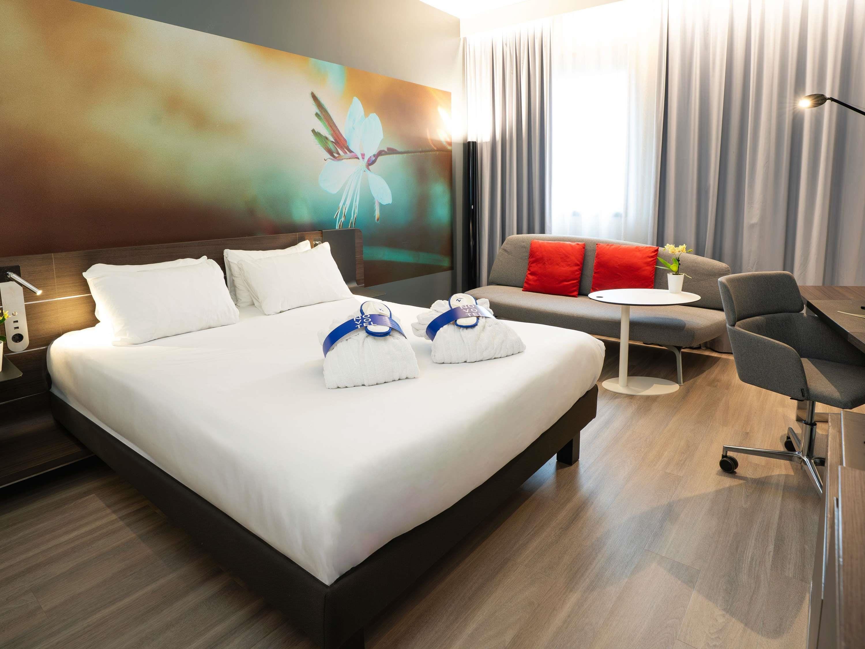 Novotel Milano Linate Aeroporto - Tap to explore photos