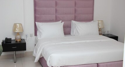 Parkside Plaza Hotel Room Type - Standard Double