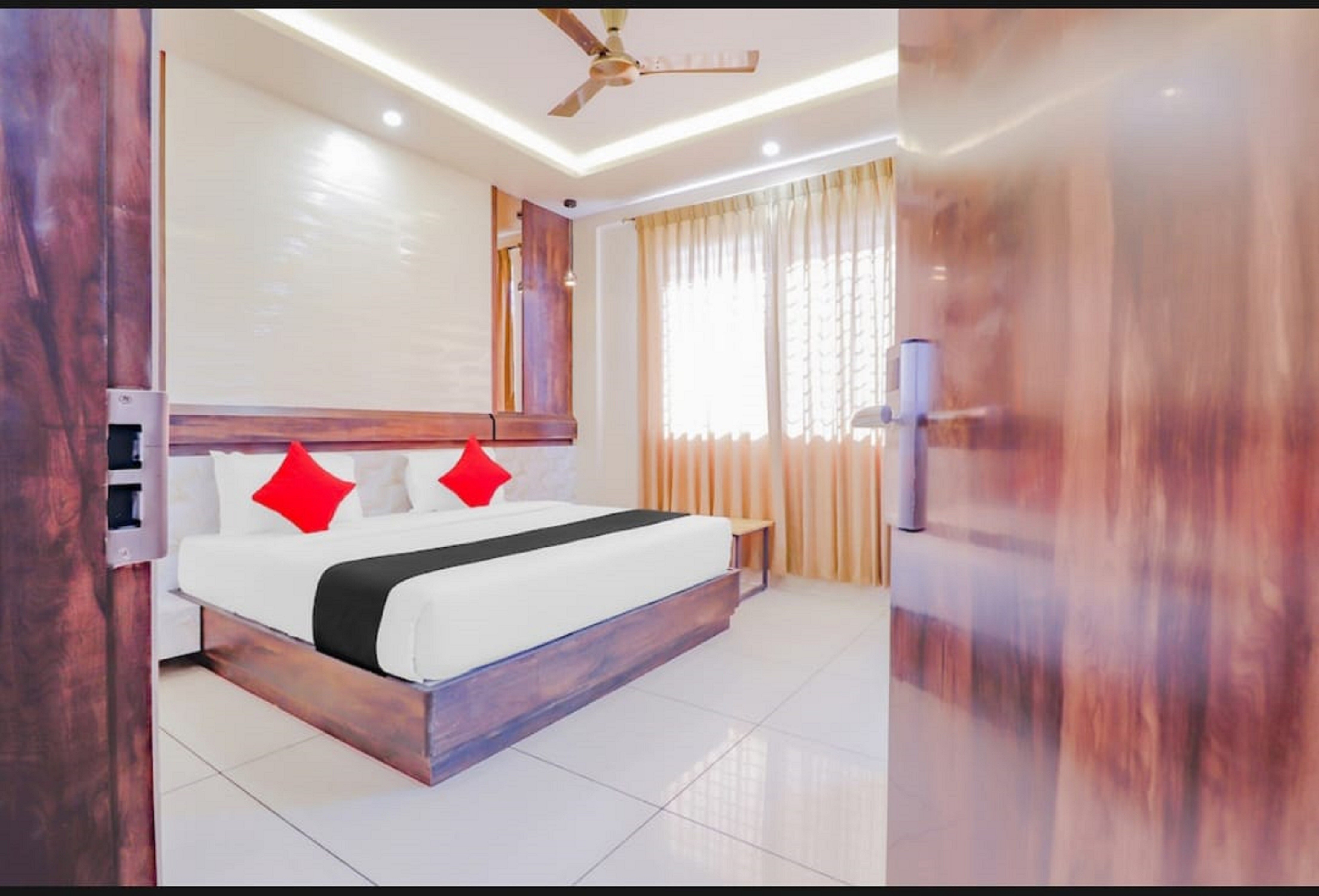 Aishwarya INN - Tap to explore photos