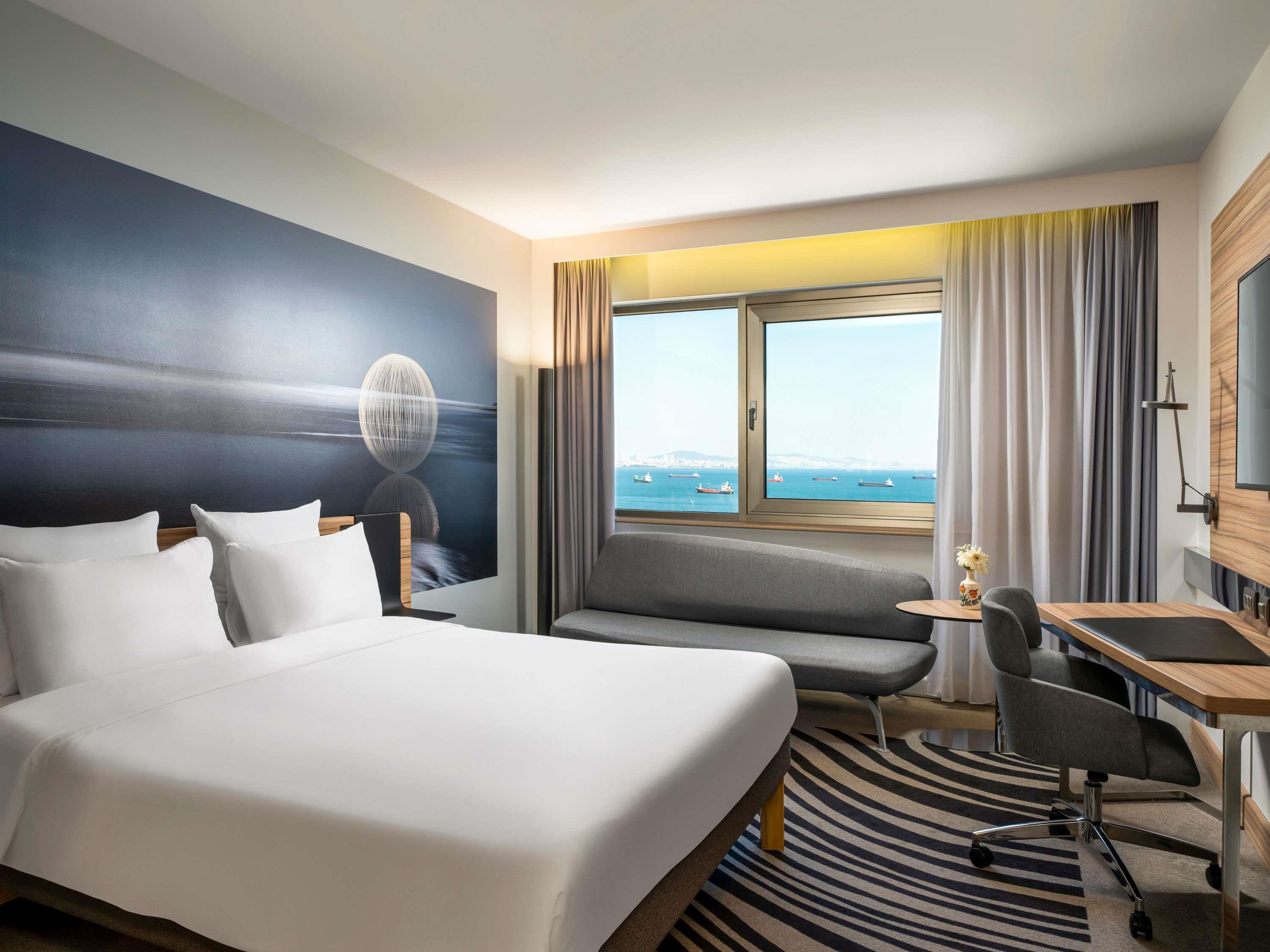 Novotel Istanbul Zeytinburnu - Tap to explore photos