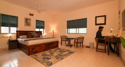 Luho White House Room Type - View Bedroom 1