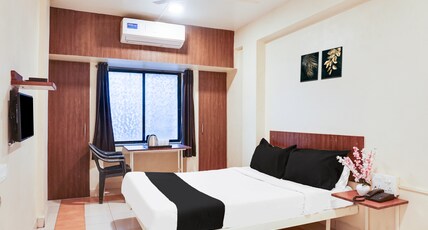 Super Hotel O Jadhav Nagar Near Sinhgad College Room Type - Classic