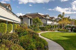 Seacliff Inn Aptos, Tapestry Collection by Hilton
