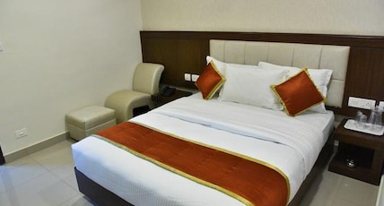 The Mount City near US Consulate Room Type - Deluxe NON AC Room The Mount City near US Consulate Room Type - Deluxe NON AC Room