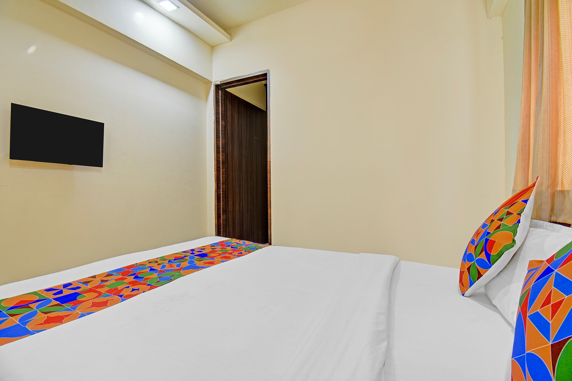FabHotel Destination 41 - Tap to explore photos