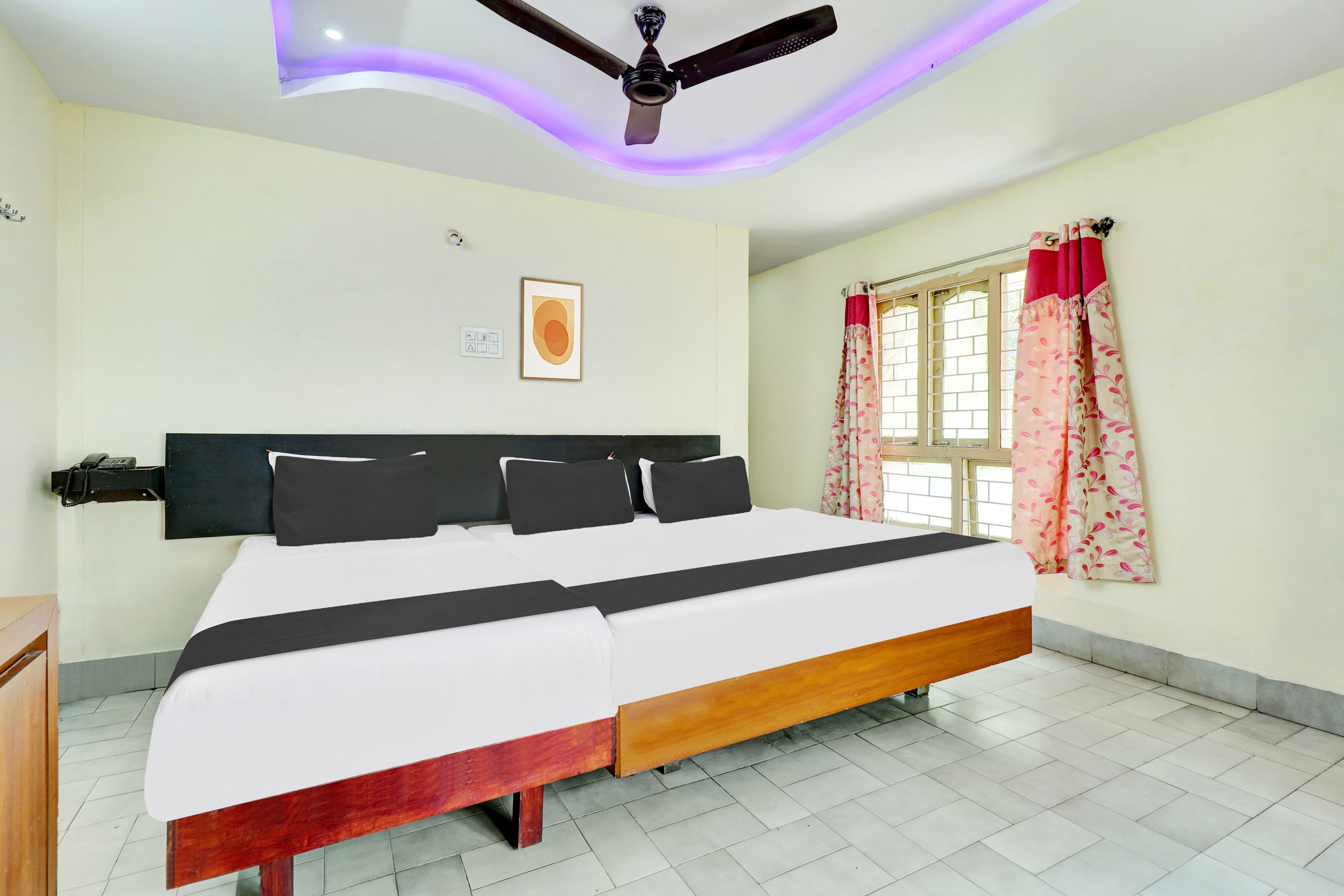 Hotel O Aditya Grand - Tap to explore photos