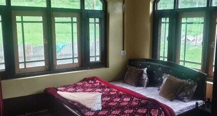 Hotel Afsara Room Type - Bedroom 6
