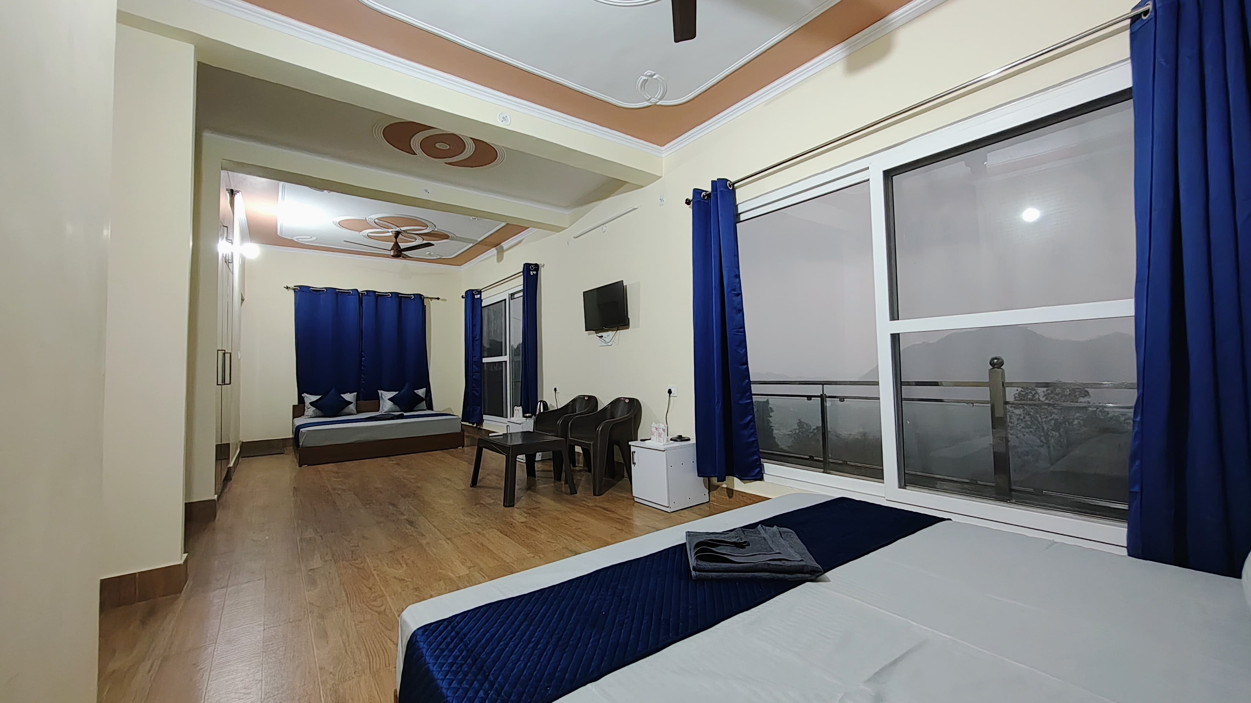 Host labs homestay - Tap to explore photos