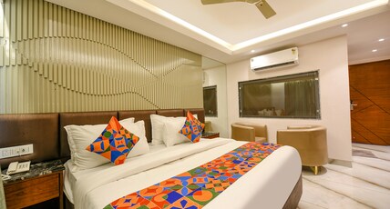 FabHotel Prime Dev Palace Room Type - Premium Room