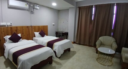 Hotel Chhungte International Room Type - AC Twin Bedded Superior Room