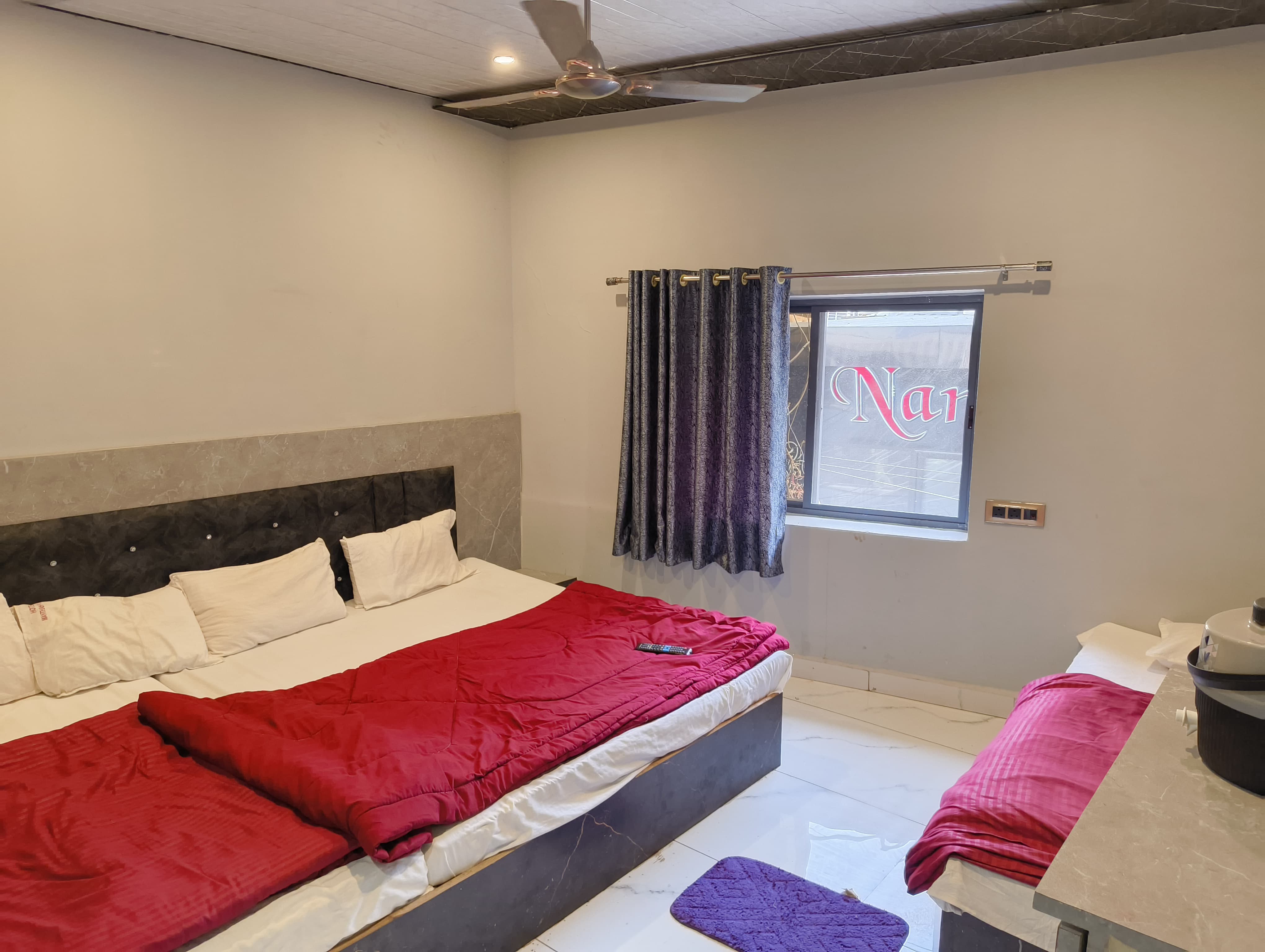 Hotel Manthan Palace - Tap to explore photos