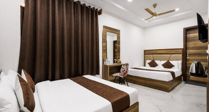 HOTEL KANDA CONTINENTAL Room Type - FAMILY FOUR BEDROOM