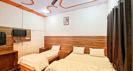Sangam Palace Guest House Room Type - Four bed Non Ac