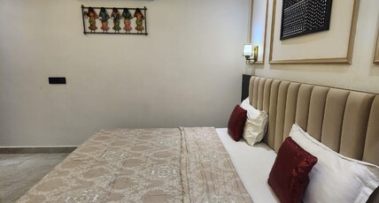 KHAS MAHAL HOMESTAY Room Type - Deluxe Double room