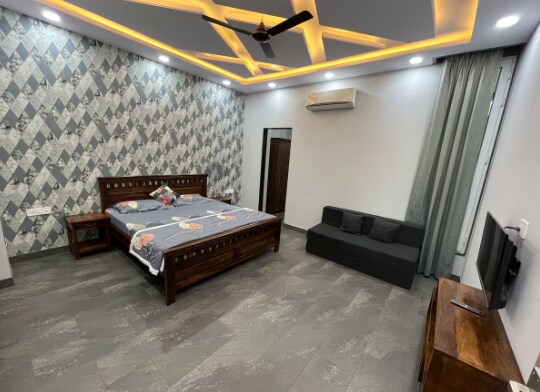 Atulyam(3bhk Independent Floor) - Tap to explore photos