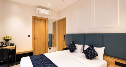 Hotel Shri Govindam Banaras with Parking Room Type - Deluxe Room