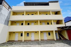 Hotel O near Stadion Pahoman formerly Wisma Andalas Asri