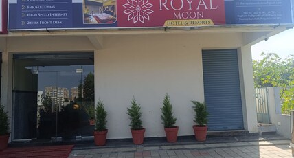 The Royal Moon Room Type - double room