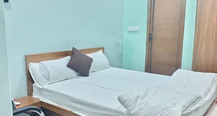 DK HOTEL & RESTORENT Room Type - Single Room