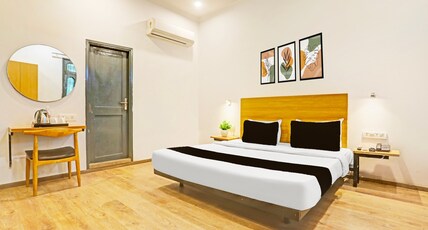 Super OYO Townhouse Vijay Khand Gomti Nagar Room Type - Deluxe