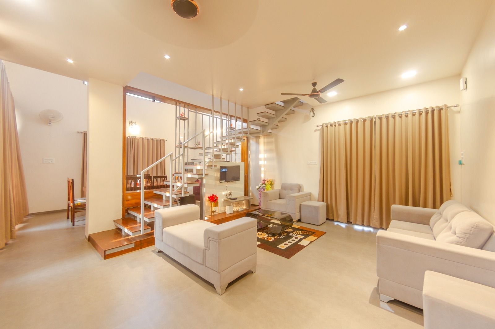 Mount Vista 3.5BHK with Private Pool - Tap to explore photos
