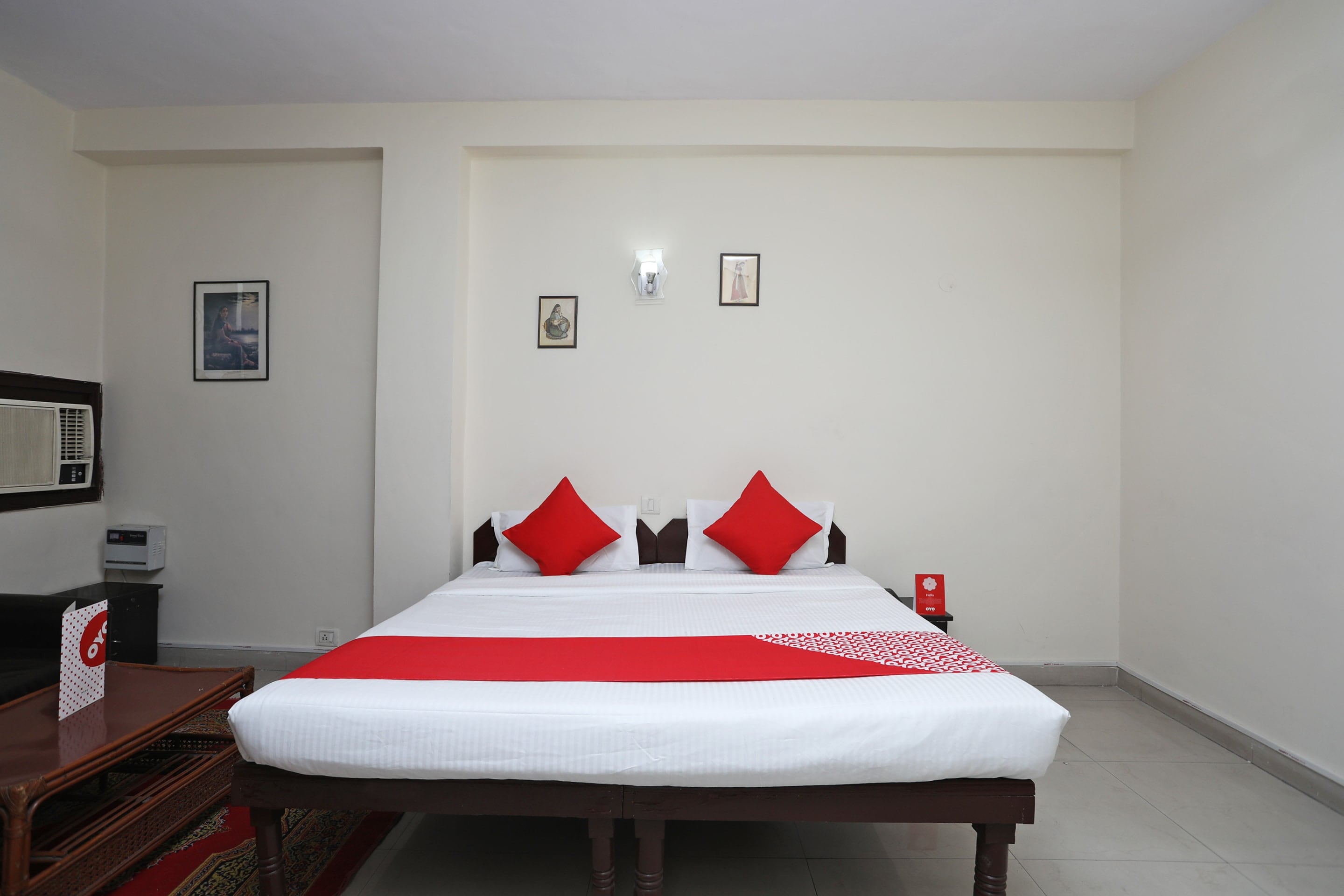 Super Hotel O Celebration Bnb Home - Tap to explore photos