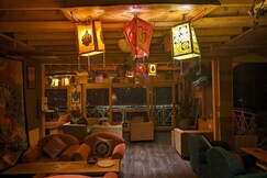 Address of MOUNTAIN LODGE