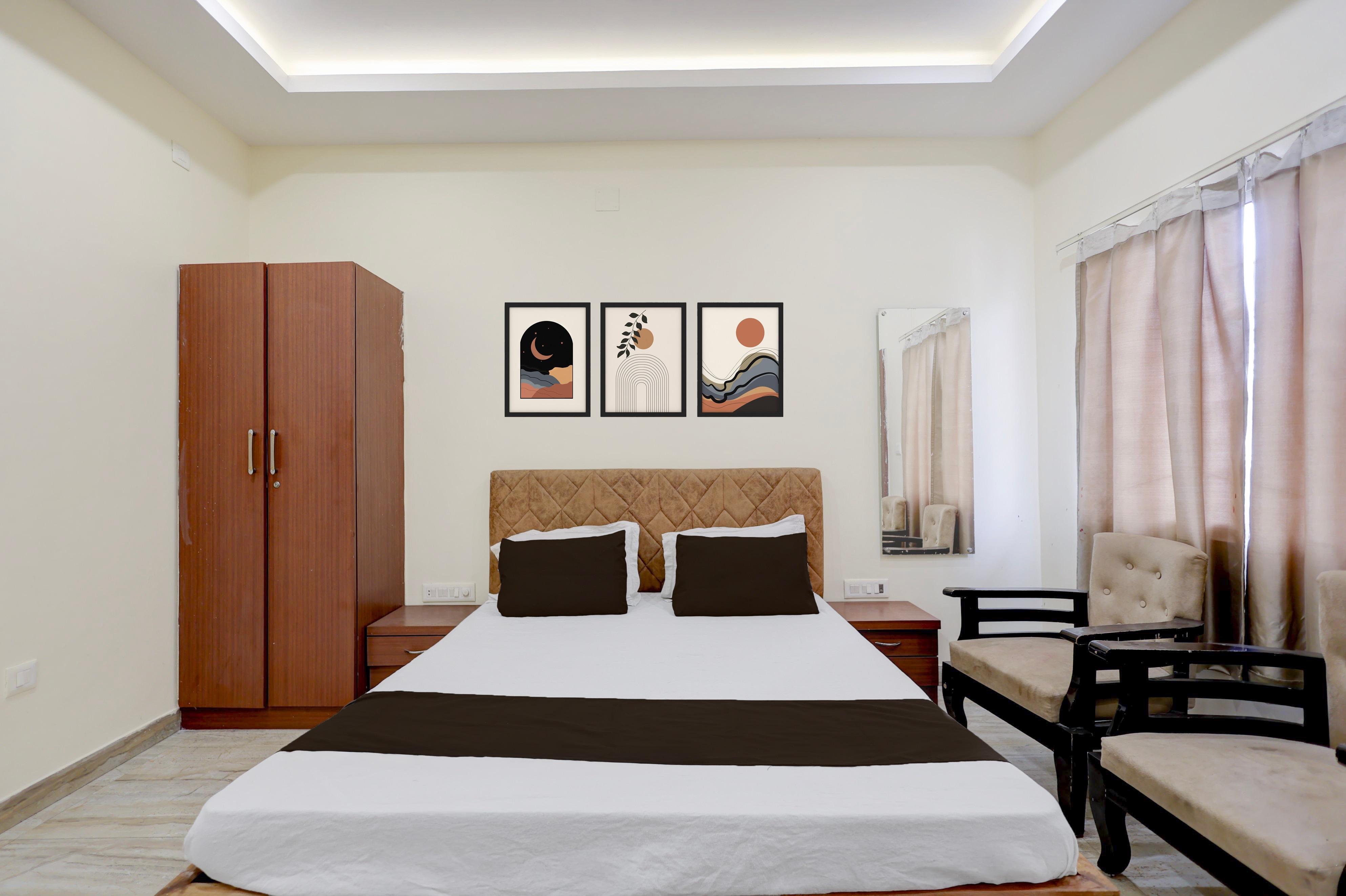 Hotel O Rajdhani Heritage - Tap to explore photos