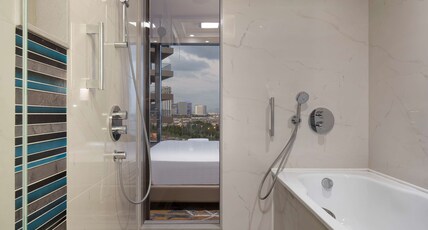 Hilton Istanbul Bakirkoy Room Type - KING GUEST ROOM W  VIEW