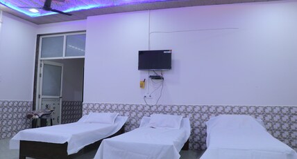 Yamuna Darshan Room Type - Hall 2