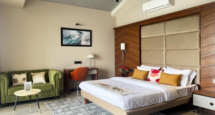 SkyGram Riva Retreat Room Type - SkyGram Riva Retreat