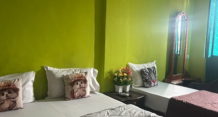 Hotel Embassy Room Type - Standard Room with City View