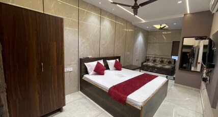 Hotel Highland Inn Room Type - Deluxe Room