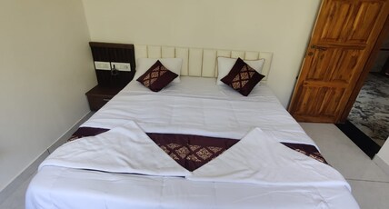 HOTEL GREENLAND INN Room Type - Double Bed AC Room