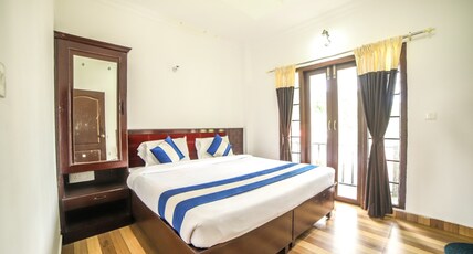AR Resorts LAURA Homestay Room Type - Deluxe Room