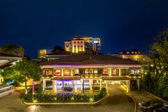 The Malla Hotel