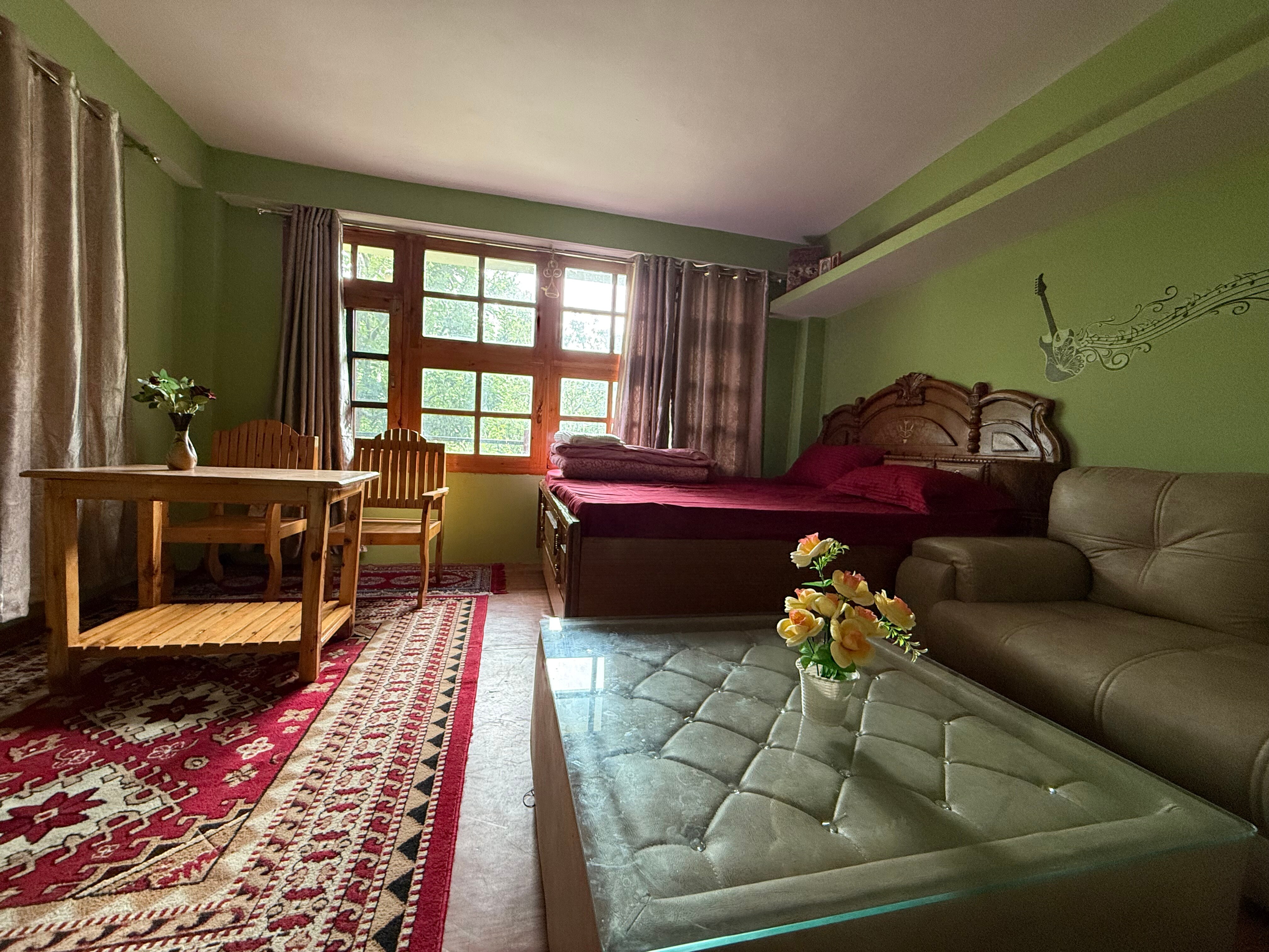 Theveloxhomestaykalpa - Tap to explore photos