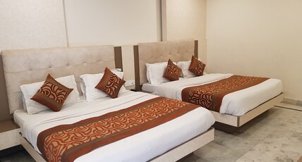 Hotel Klick International Room Type - Family Room with Four Bedded