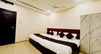 Hotel Hari om Palace Room Type - Family room