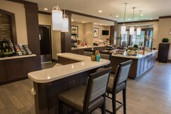 Staybridge Suites ALBANY WOLF RD-COLONIE CENTER