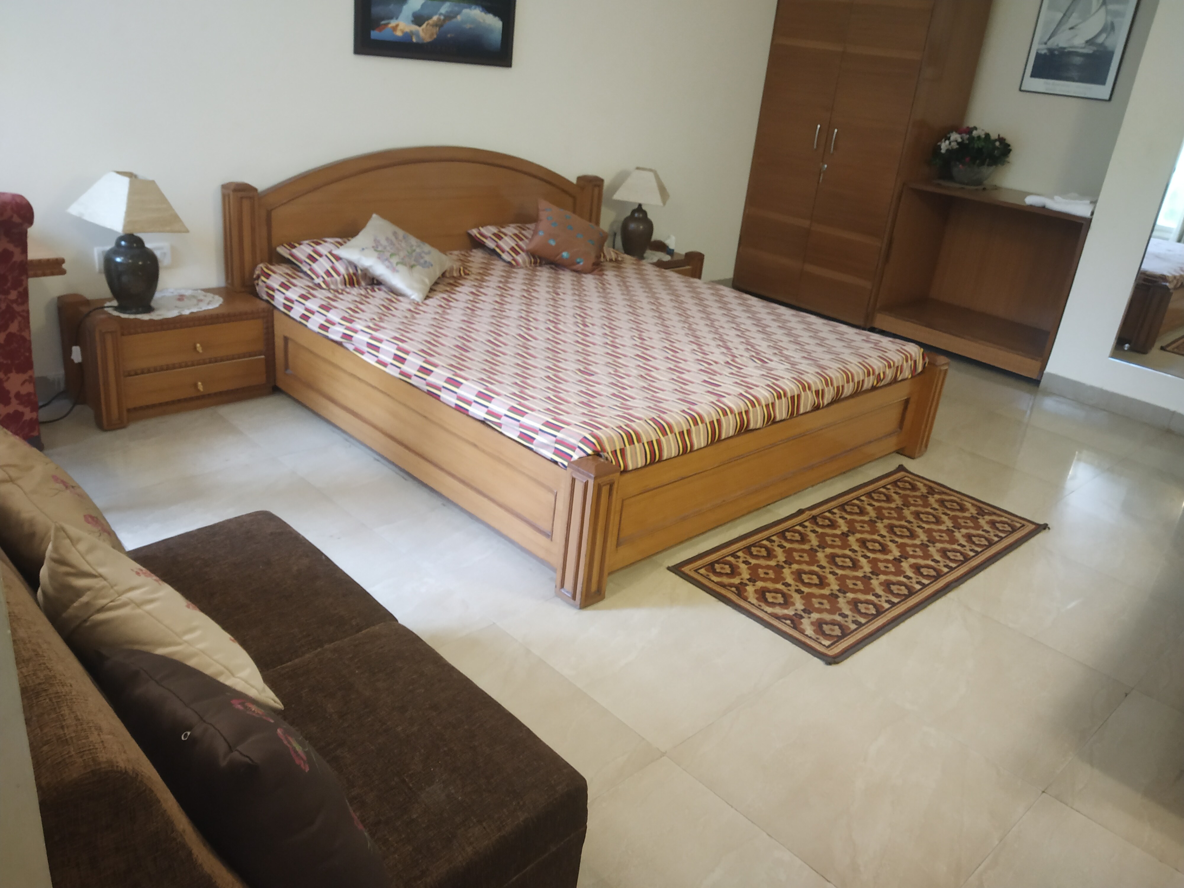 MB Home Stay Shamli Hills Bhopal - Tap to explore photos