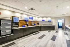 Holiday Inn Express & Suites LONGVIEW NORTH
