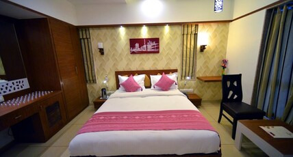 The Grand Imperial Hotel Room Type - DELUX ROOM