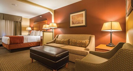 Best Western Plus Deer Park Hotel & Suites Room Type - Accessible - Suite 1 King Bed, Mobility Accessible, Bathtub, Sofabed, Non-Smoking, Full Breakfast Best Western Plus Deer Park Hotel & Suites Room Type - Accessible - Suite 1 King Bed, Mobility Accessible, Bathtub, Sofabed, Non-Smoking, Full Breakfast