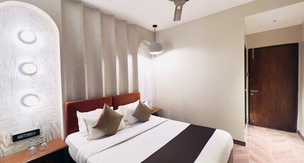 Hotel White Pearl - Colaba Room Type - Super Deluxe