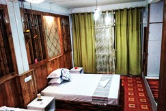 Jessica Homestay | Rooms & Wi-Fi